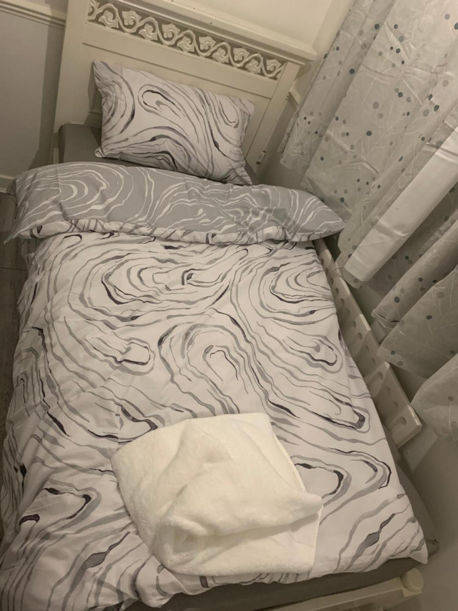 At Apex House Single Room Horndon-on-the-Hill 外观 照片